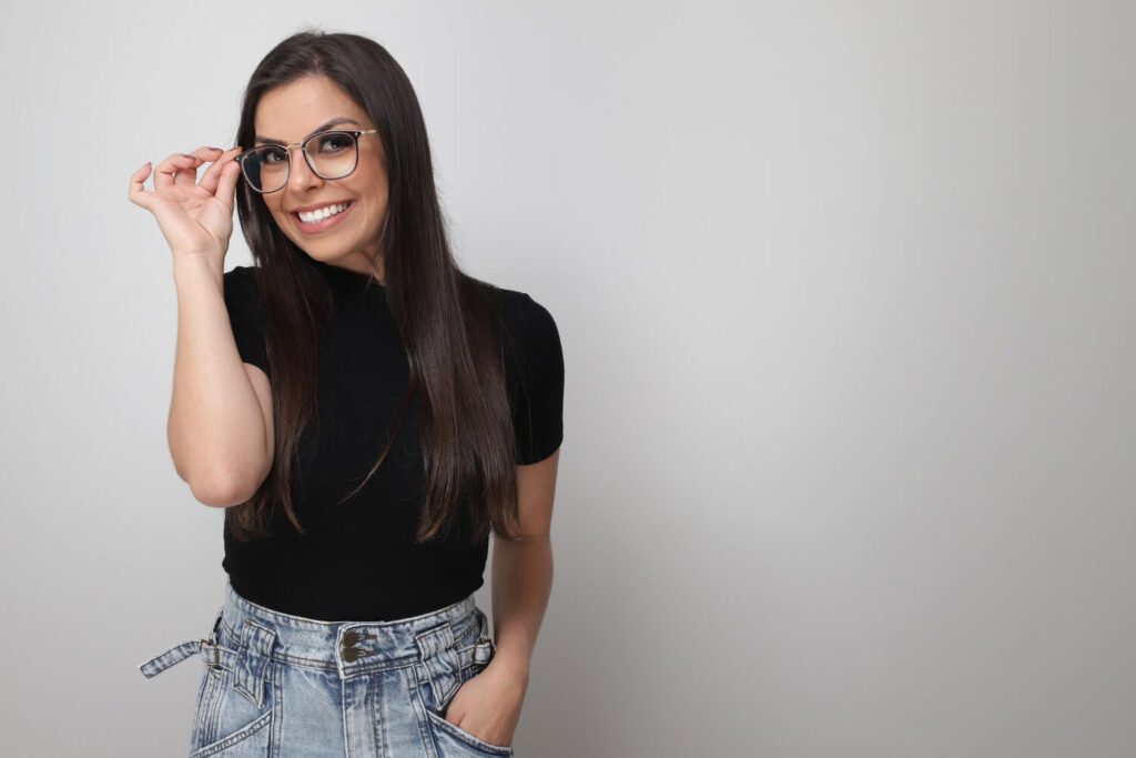 Óticas New Vision | Delivery de Lentes e Óculos em Natal - RN - Encontre lentes de contato, óculos e acessórios na Óticas New Vision. Delivery grátis na Grande Natal. Qualidade, tradição e atendimento especializado! Armação de Óculos