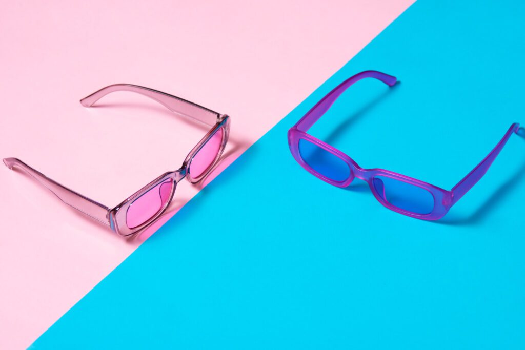 Óticas New Vision | Delivery de Lentes e Óculos em Natal - RN - Encontre lentes de contato, óculos e acessórios na Óticas New Vision. Delivery grátis na Grande Natal. Qualidade, tradição e atendimento especializado! Óculos como Acessório de Estilo