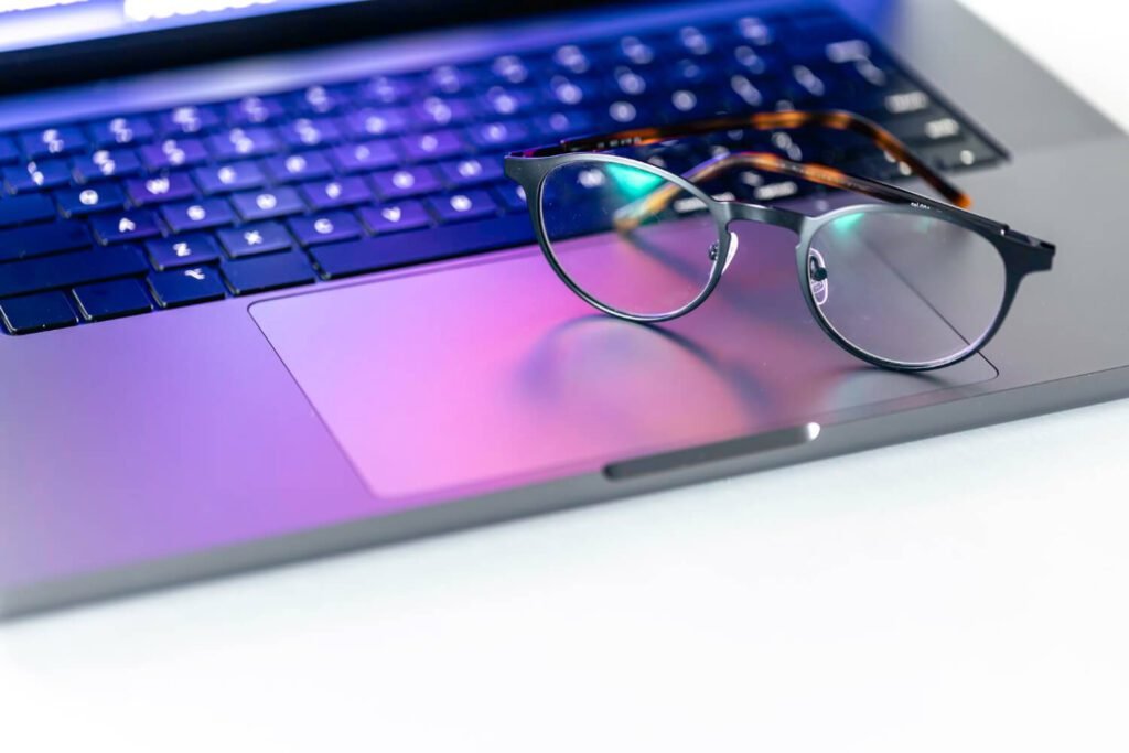 Óticas New Vision | Delivery de Lentes e Óculos em Natal - RN - Encontre lentes de contato, óculos e acessórios na Óticas New Vision. Delivery grátis na Grande Natal. Qualidade, tradição e atendimento especializado! óculos para computador