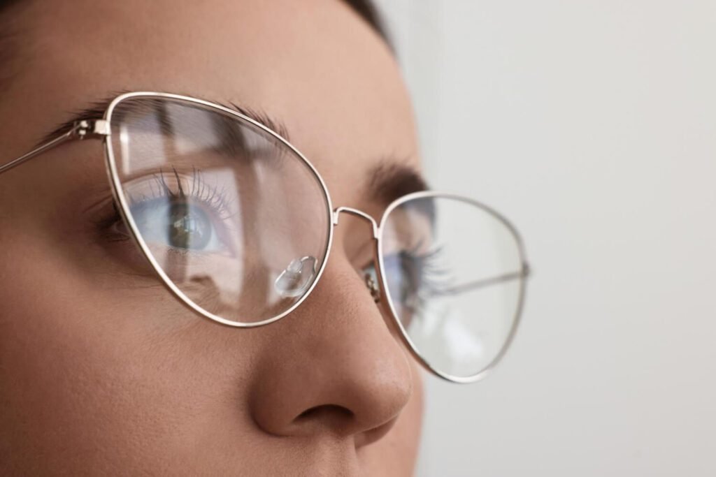 Óticas New Vision | Delivery de Lentes e Óculos em Natal - RN - Encontre lentes de contato, óculos e acessórios na Óticas New Vision. Delivery grátis na Grande Natal. Qualidade, tradição e atendimento especializado! lente oculos armações